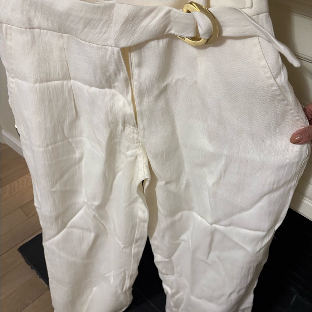 NWT DKNY High-Waist White Wide-Leg Pants with Gold Buckle